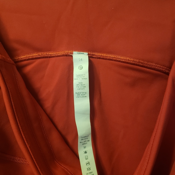 Lululemon Athletica Red Leggings - Picture 4 of 6